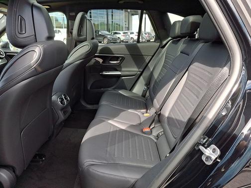 2026 Mercedes-Benz GLC 300 Base 4MATIC