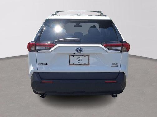 White 2022 Toyota RAV4 Hybrid XLE