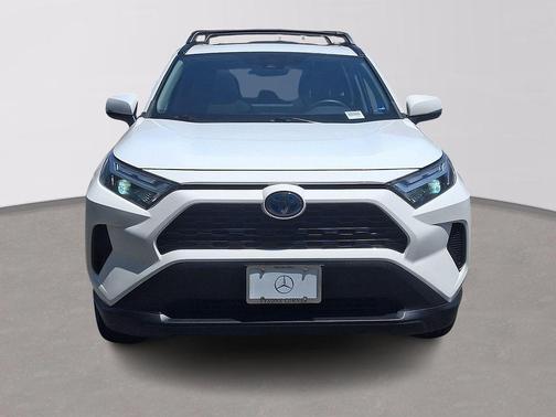 White 2022 Toyota RAV4 Hybrid XLE