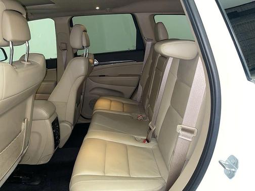 Bright White Clearcoat 2018 Jeep Grand Cherokee Limited