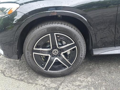 Black 2026 Mercedes-Benz GLC 300 Base 4MATIC