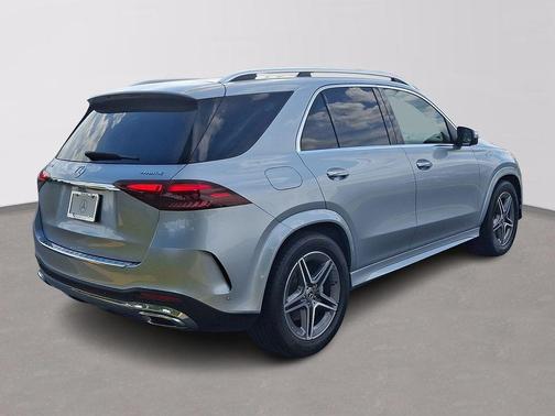 Cirrus Silver Metallic 2026 Mercedes-Benz GLE 450 4MATIC