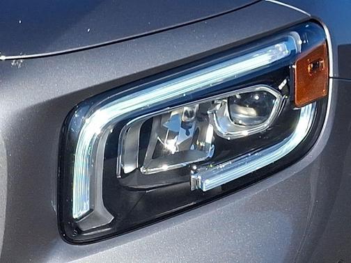 2020 Mercedes-Benz GLB 250 Base 4MATIC