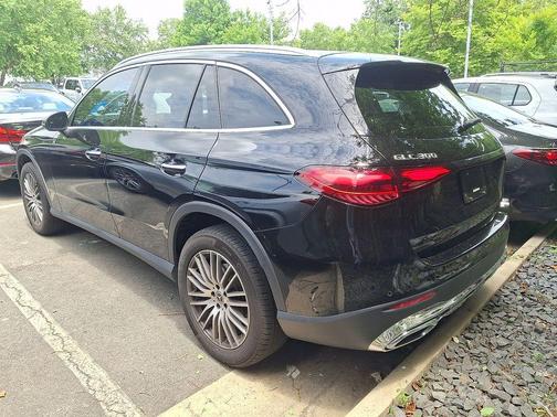 Black 2024 Mercedes-Benz GLC 300 Base 4MATIC