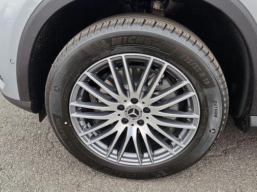 2026 Mercedes-Benz GLC 300 Base 4MATIC
