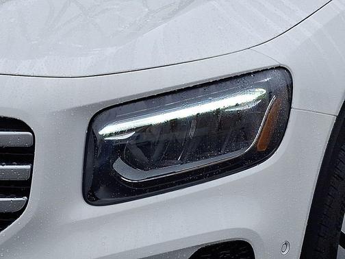 2025 Mercedes-Benz GLB 250 Base 4MATIC