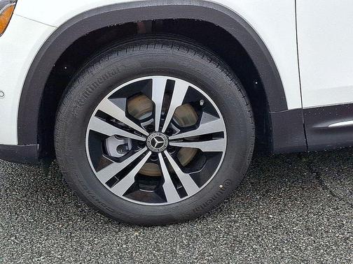 2025 Mercedes-Benz GLB 250 Base 4MATIC