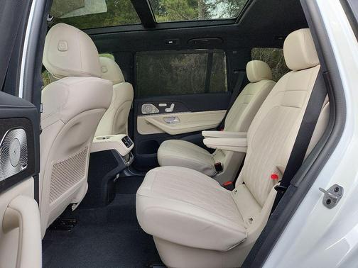 2026 Mercedes-Benz AMG GLS 63 Base