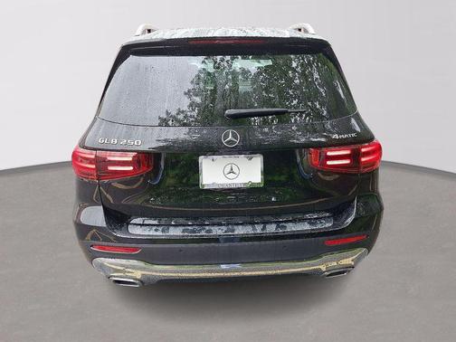2025 Mercedes-Benz GLB 250 Base 4MATIC