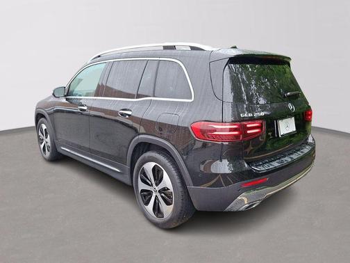 2025 Mercedes-Benz GLB 250 Base 4MATIC
