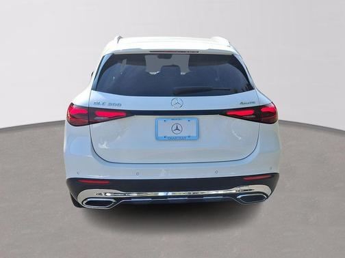 2024 Mercedes-Benz GLC 300 Base 4MATIC