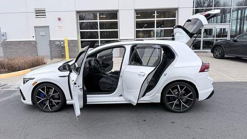 2024 Volkswagen Golf R 2.0T