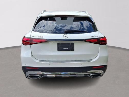 2023 Mercedes-Benz GLC 300 Base 4MATIC