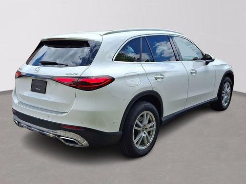2023 Mercedes-Benz GLC 300 Base 4MATIC