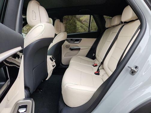 Alpine 2026 Mercedes-Benz GLC 300 Base 4MATIC
