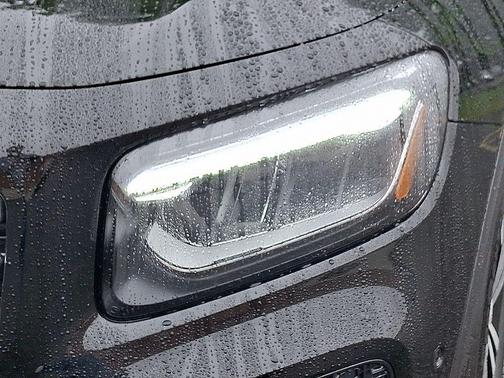 2025 Mercedes-Benz GLB 250 Base 4MATIC