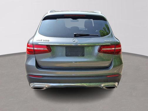 2018 Mercedes-Benz GLC 300 Base 4MATIC