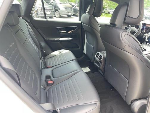 White 2025 Mercedes-Benz AMG GLC 43 Base 4MATIC