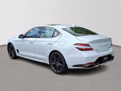 2023 Genesis G70 3.3T