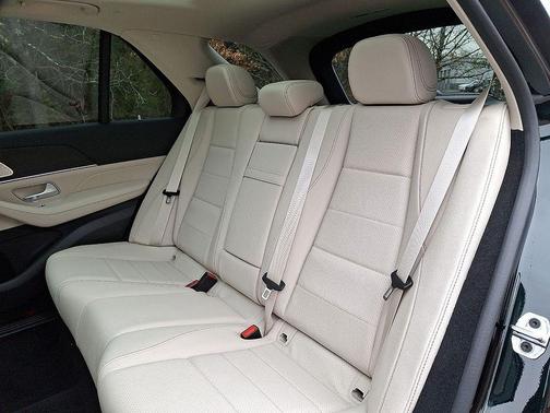 2025 Mercedes-Benz GLE 450e 4MATIC