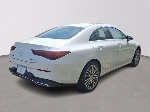 2025 Mercedes-Benz CLA 250 Base 4MATIC