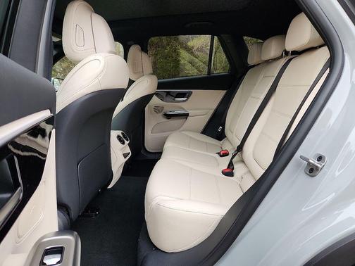 2026 Mercedes-Benz GLC 300 Base 4MATIC