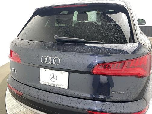 Moonlight Blue Metallic 2019 Audi Q5 2.0T Premium