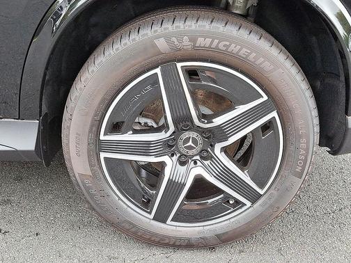 2025 Mercedes-Benz GLC 300 Base 4MATIC