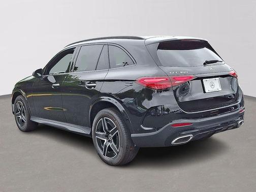 2025 Mercedes-Benz GLC 300 Base 4MATIC