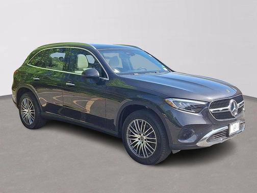2025 Mercedes-Benz GLC 300 Base 4MATIC