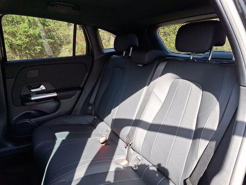2025 Mercedes-Benz GLA 250 Base 4MATIC