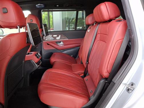 Citrus 2026 Mercedes-Benz AMG GLS 63 Base