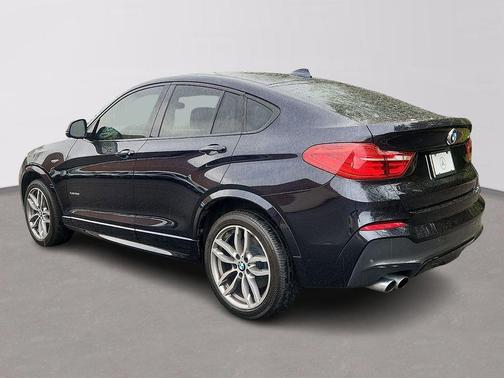 Black Sapphire Metallic 2015 BMW X4 xDrive28i