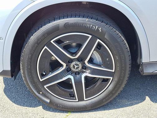 2025 Mercedes-Benz GLC 350e Base 4MATIC