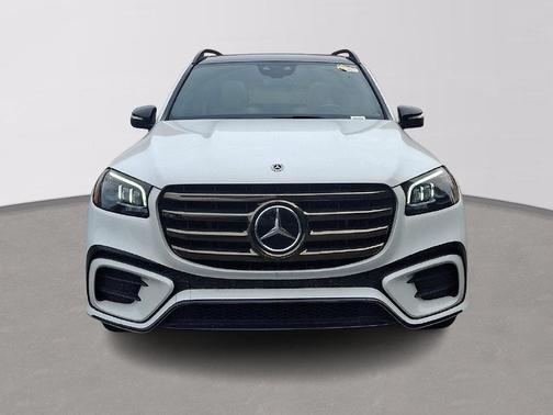 Moonlight White 2024 Mercedes-Benz GLS 450 4MATIC