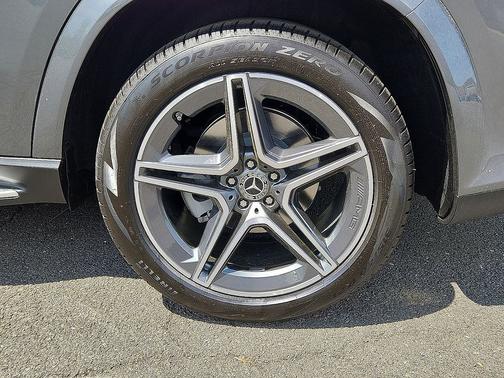 Gray Metallic 2026 Mercedes-Benz GLS 450 4MATIC
