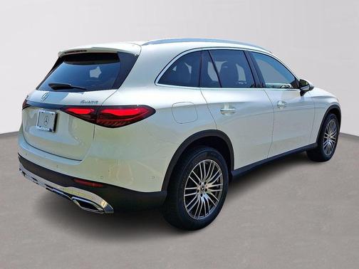 2025 Mercedes-Benz GLC 300 Base 4MATIC
