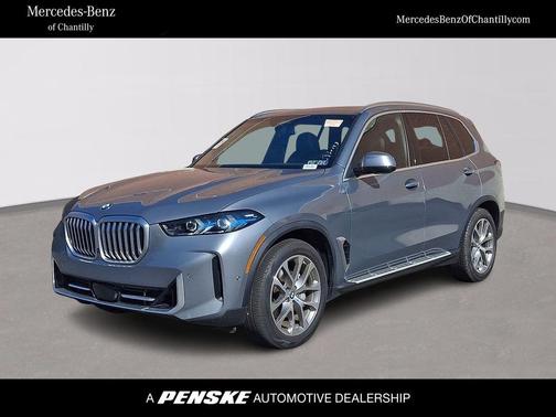 Gray Metallic 2026 BMW X5 xDrive40i