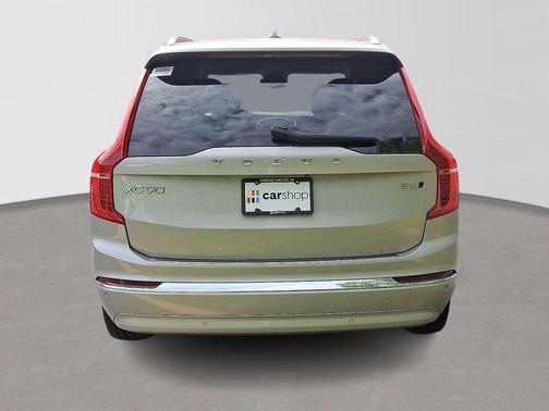 2023 Volvo XC90 B6 Plus 6-Seater