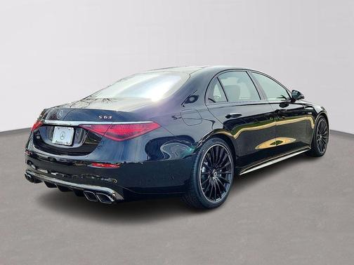 2026 Mercedes-Benz AMG S 63 E Base
