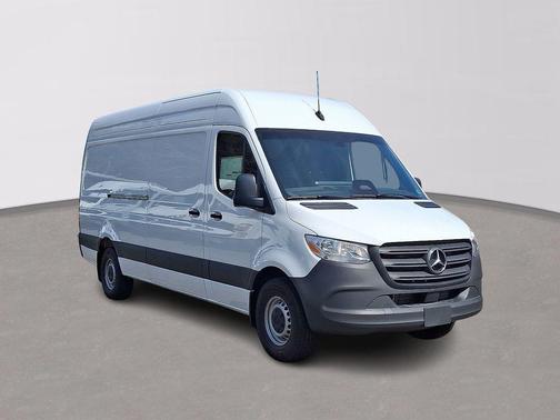 2026 Mercedes-Benz Sprinter 2500 High Roof