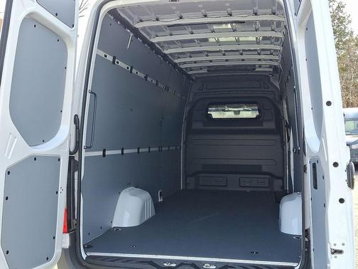 2026 Mercedes-Benz Sprinter 2500 High Roof