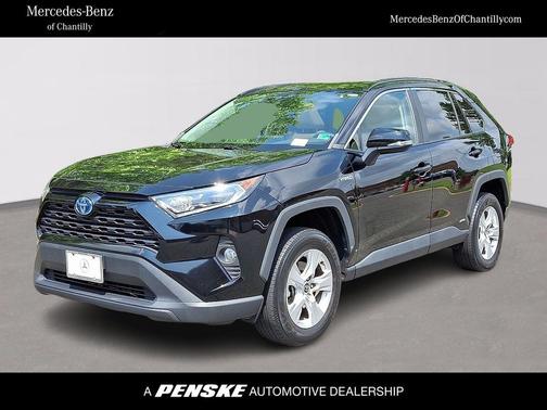 2021 Toyota RAV4 Hybrid XLE