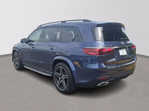 Twilight Blue Metallic 2026 Mercedes-Benz GLS 450 4MATIC