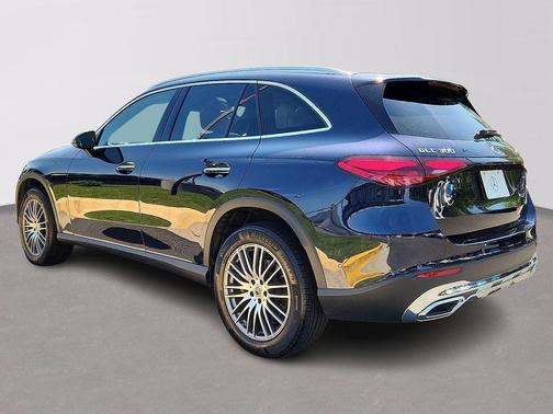 Blue 2024 Mercedes-Benz GLC 300 Base 4MATIC