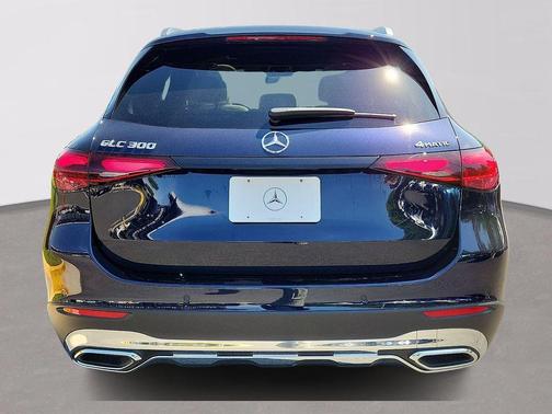 Blue 2024 Mercedes-Benz GLC 300 Base 4MATIC