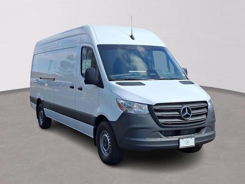 2025 Mercedes-Benz Sprinter 2500 High Roof