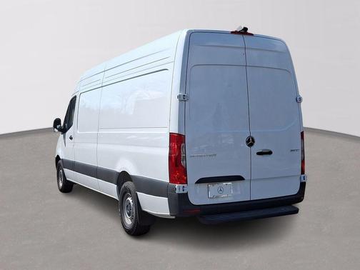 2025 Mercedes-Benz Sprinter 2500 High Roof