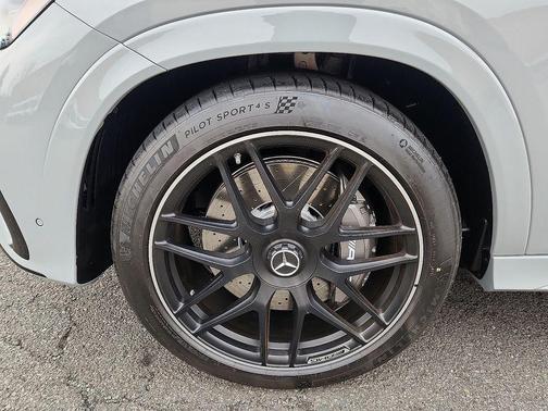 2026 Mercedes-Benz AMG GLE 53 Base