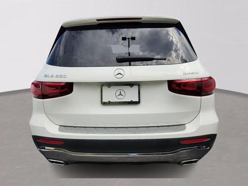 Polar White 2021 Mercedes-Benz GLB 250 Base 4MATIC